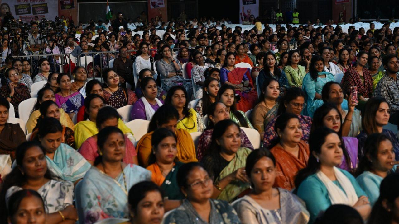 The Lok Sabha had taken up the Constitution (One Hundred and Thirty-First Amendment) Bill, the Delimitation Bill, and the Union Territories Laws (Amendment) Bill together for passage. Pic/ SAYYED SAMEER ABEDI