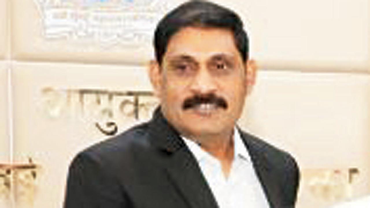 NMMC Commissioner Dr Kailas Shinde