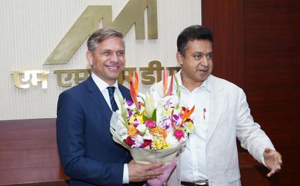 The delegation was hosted by the MMRDA at its office in Bandra-Kurla Complex (BKC). Pic/MMRDA