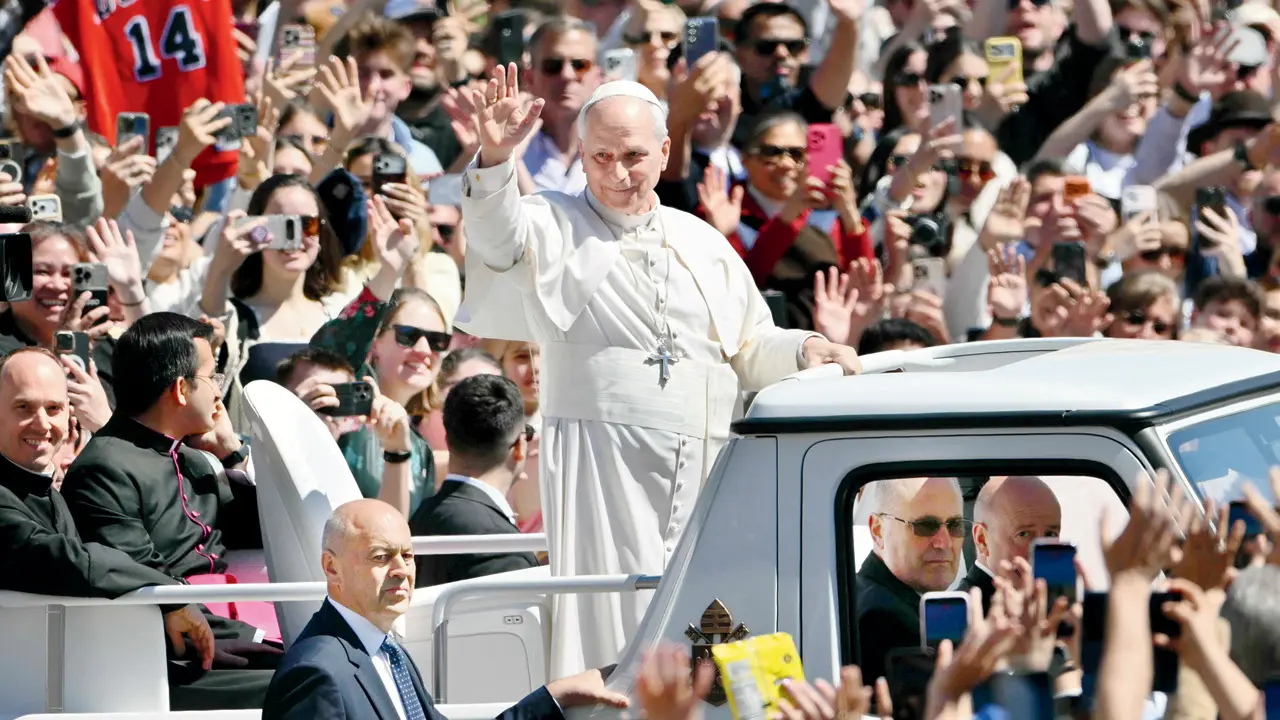 Pope Leo marks first Easter as pontiff with peace message