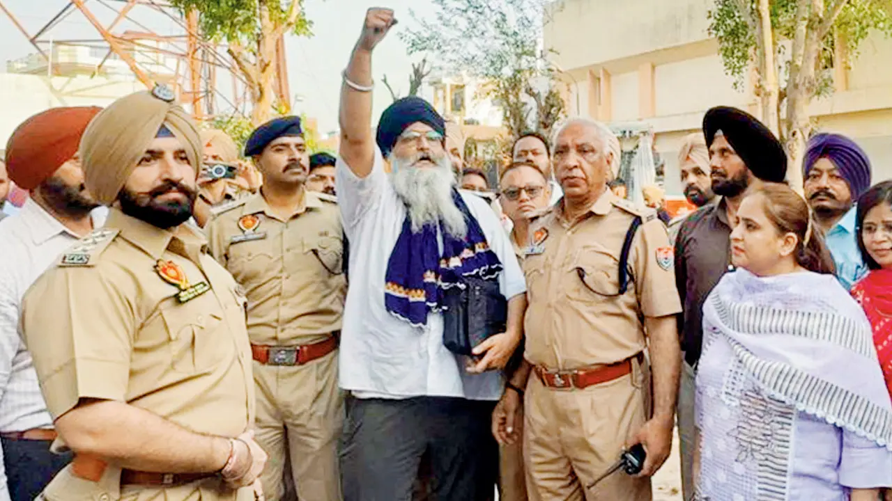 Gurjeet Singh Khalsa had climbed a 400-foot BSNL tower in October 2024 demanding stricter laws against sacrilege. PIC/PTI