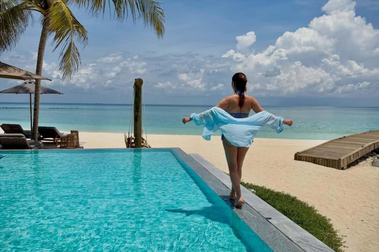Rubina posed by the pool and flaunted her carefree side in this blue swimwear as she decided to beat the heat in stunning way.