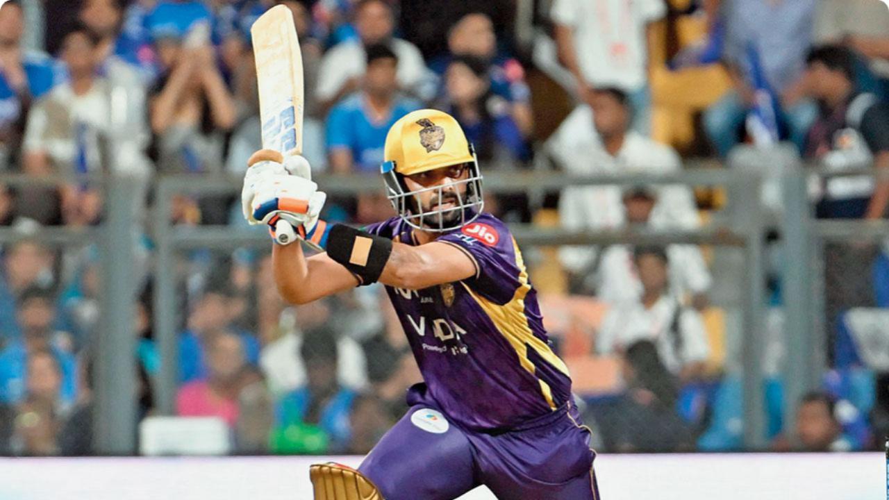 Currently, the right-handed batsman has 12 ducks to his name as an opening batsman in the IPL