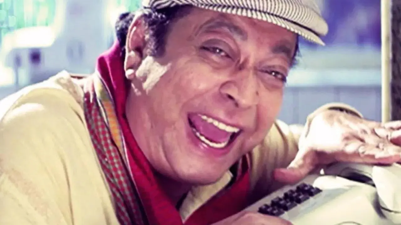 Dinesh Hingoo`s wife clarifies after his `need money to go to the doctor` clip