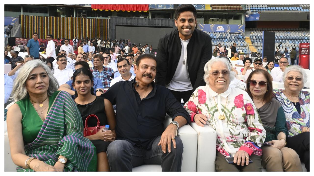 <p>Former Indian Cricketer Ravi Shastri, Former Indian women Cricketer Diana Edulji and current Indian T20 captain Suryakumar Yadav were present at the Wankhede Stadium for the unveiling ceremony</p> <p>Former Indian Cricketer Ravi Shastri, Former Indian women Cricketer Diana Edulji and current Indian T20 captain Suryakumar Yadav were present at the Wankhede Stadium for the unveiling ceremony</p>