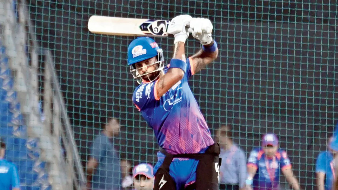 MI skipper Hardik Pandya at the Wankhede nets on Saturday. Pic/Atul Kamble