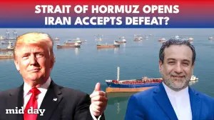 Iran opens Strait of Hormuz, Oil crashes 11 percent but Trump keeps blockade