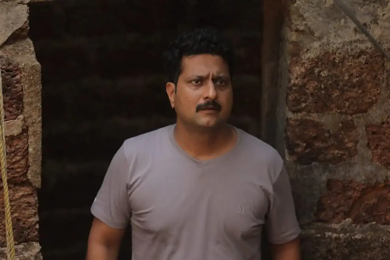 Jitendra Joshi plays Pant, a high-ranking minister or counsellor within the Maratha administration.