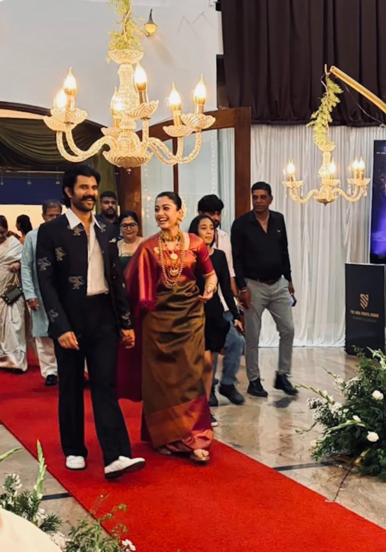 <p>The couple made a joyful and stunning entry into their reception venue as they walked hand-in-hand.</p> <p>The couple made a joyful and stunning entry into their reception venue as they walked hand-in-hand.</p>