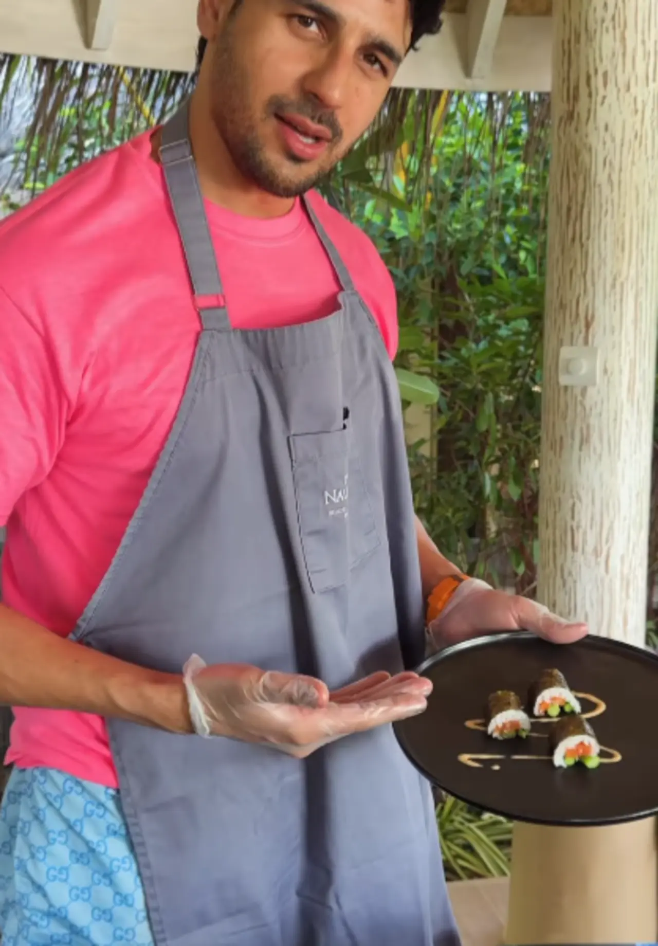 In one of the videos, Sidharth is seen plating, garnishing and presenting a sushi dish for his beloved wife Kiara.