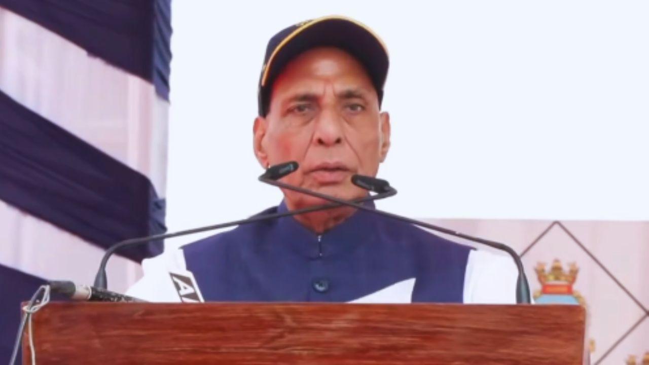 Defence Minister Rajnath Singh commissions advanced stealth Frigate INS Taragiri