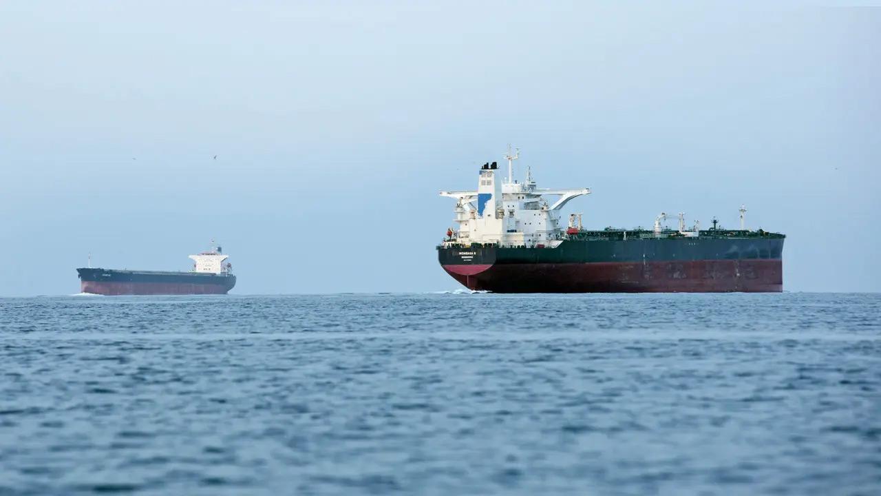 Iran’s joint military command said on Saturday that “control of the Strait of Hormuz has returned to its previous state”. PIC/PTI