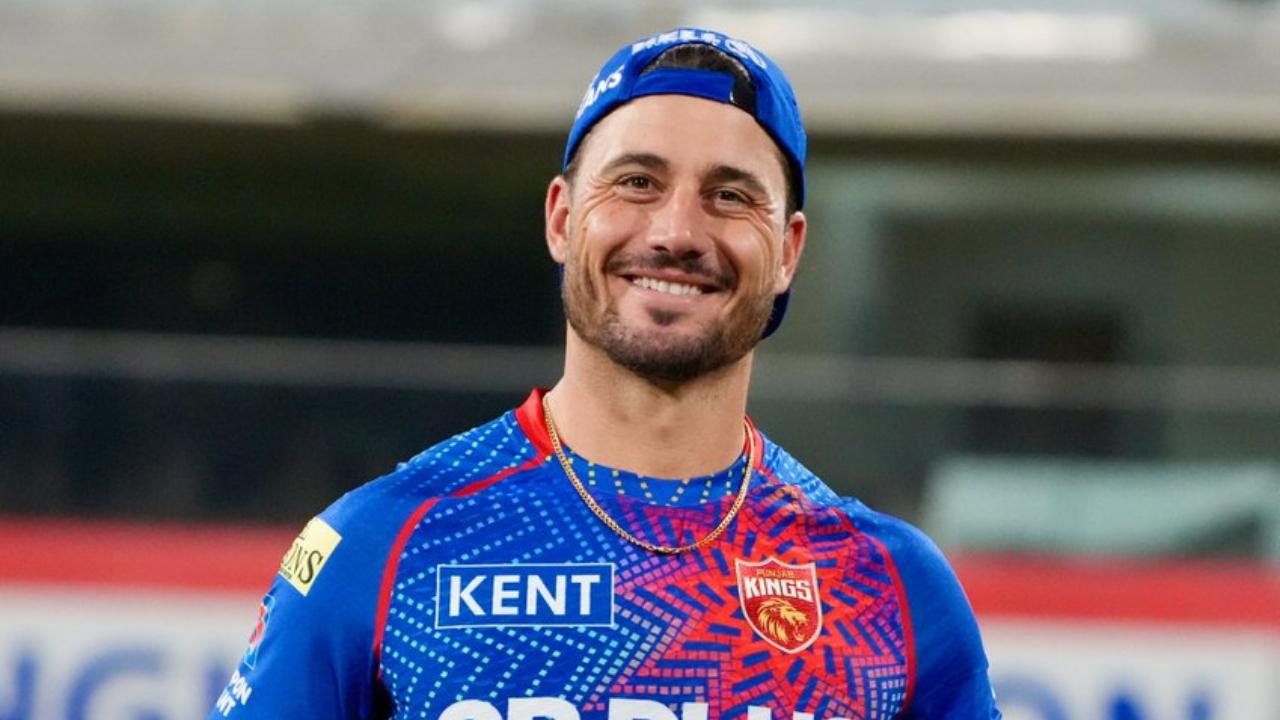 Later, Shashank Singh scored 17 runs in six balls, including a boundary and two maximums. Marcus Stoinis and Marco Jansen stayed unbeaten. Facing 16 balls, Stoinis scored 29 runs, with the help of two boundaries and the same number of maximums, whereas Jansen scored one run in one ball. With this, the Kings posted a total of 254 runs for the loss of seven wickets in 20 overs (Pic: X/@PunjabKingsIPL)