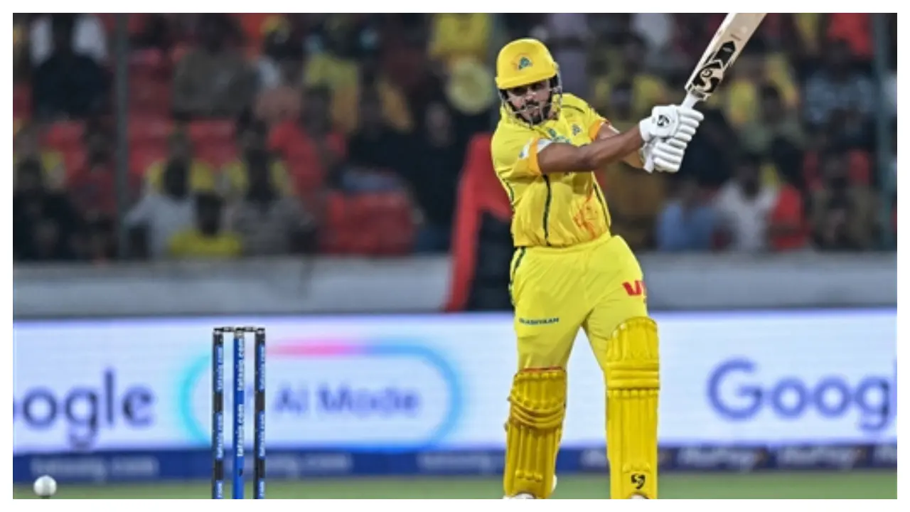 IPL 2026: CSK score 76/3 in the powerplay chasing SRH's 194