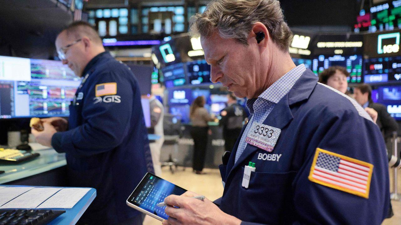 The decline came a day after U.S. President Donald Trump said the Iran war would continue, pushing oil prices higher and rattling investor sentiment