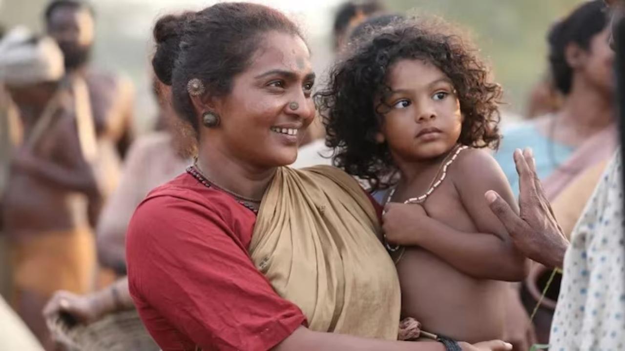 Parvathy Thiruvothu plays a pivotal role in Thangalaan, a period action drama directed by Pa. Ranjith and starring Vikram in the lead. The film explores themes of oppression, identity, and resistance, set against the backdrop of the Kolar Gold Fields.