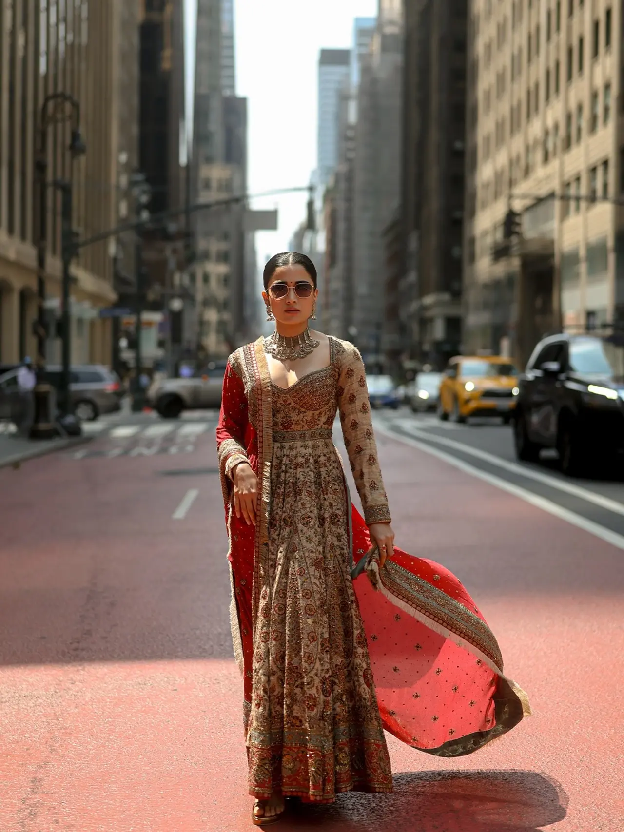 The look beautifully highlights her poise while celebrating cultural elegance