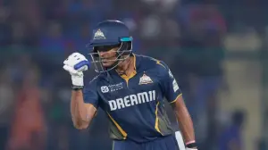 Gujarat Titans post 103 runs for the loss of one wicket in 10 overs against Raj