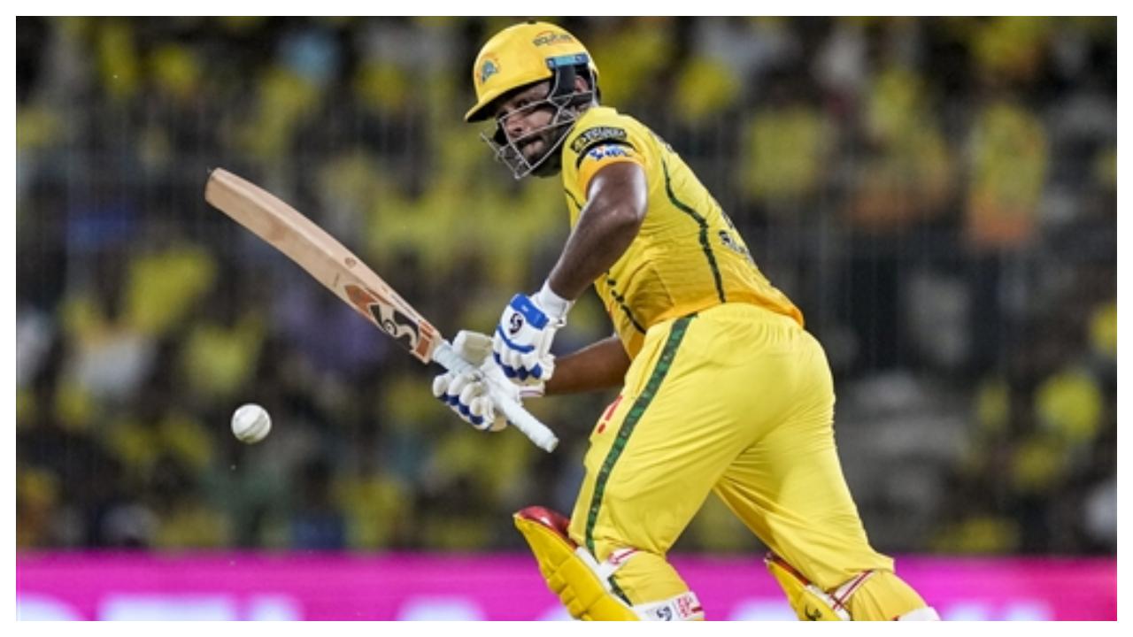 CSK got off to a good start with the in-form Sanju Samson scoring runs again. The Indian star opener scored a century in the last match and continued his good form with another quickfire 48 runs in 32 balls. 