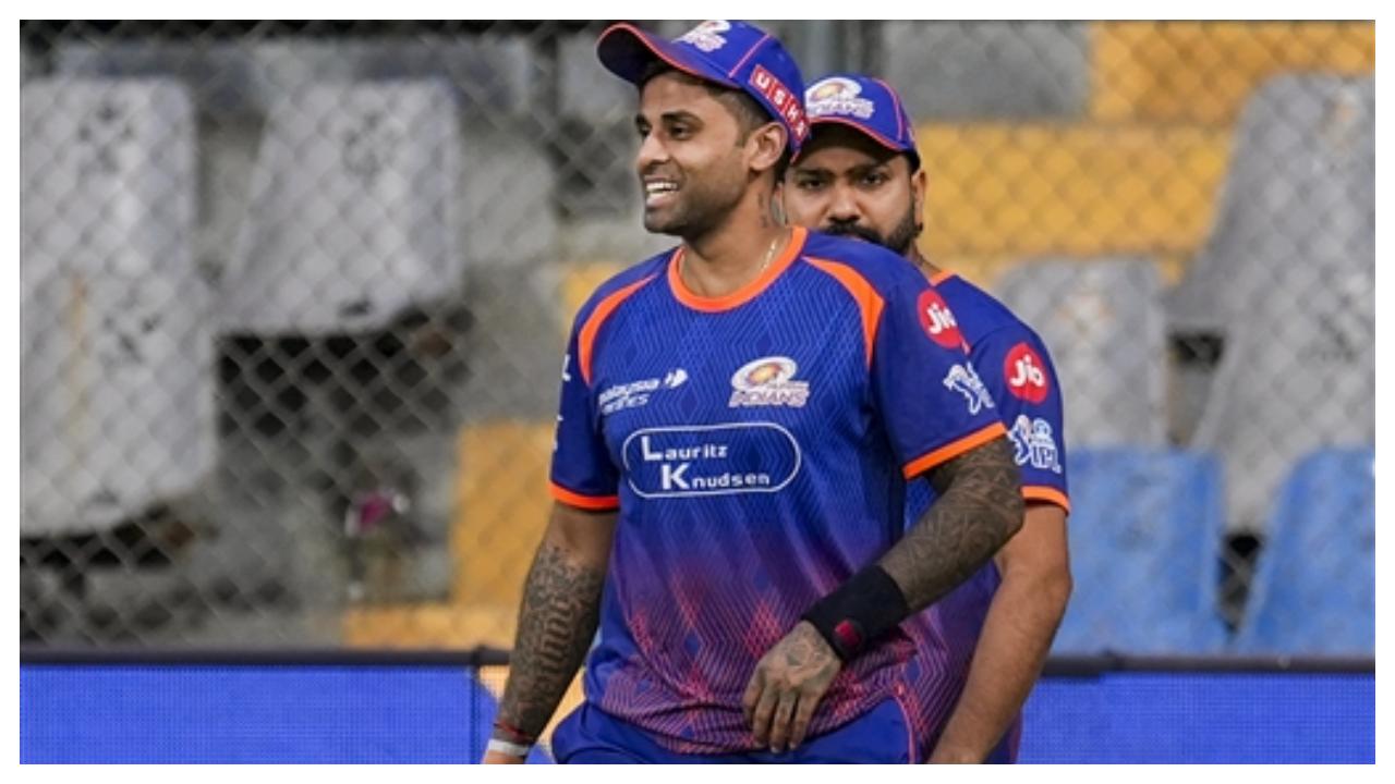 CSK will hope to defend their total and get a win that would see them move over the Mumbai Indians in the table. Meanwhile, the hosts will hope that their batting line-up fires and takes them over the line. Suryakumar Yadav and Hardik Pandya will be the key for MI if they are to chase down this total. (Pic: PTI)