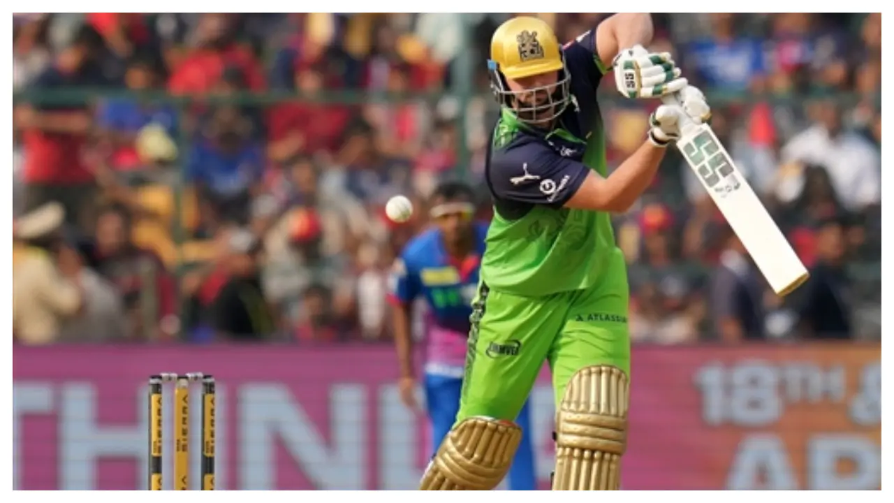 After a fast start, RCB lost their way in the middle, losing key wickets of Rajat Patidar and Tim David in quick succession. (Pic: PTI)