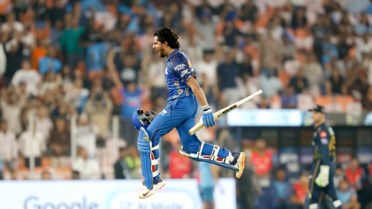 With this, he registered his name for the joint-fastest century for the Mumbai-based franchise. He equalled the record with legendary Sri Lankan cricketer Sanath Jayasuriya (Pic: X/@mipaltan)