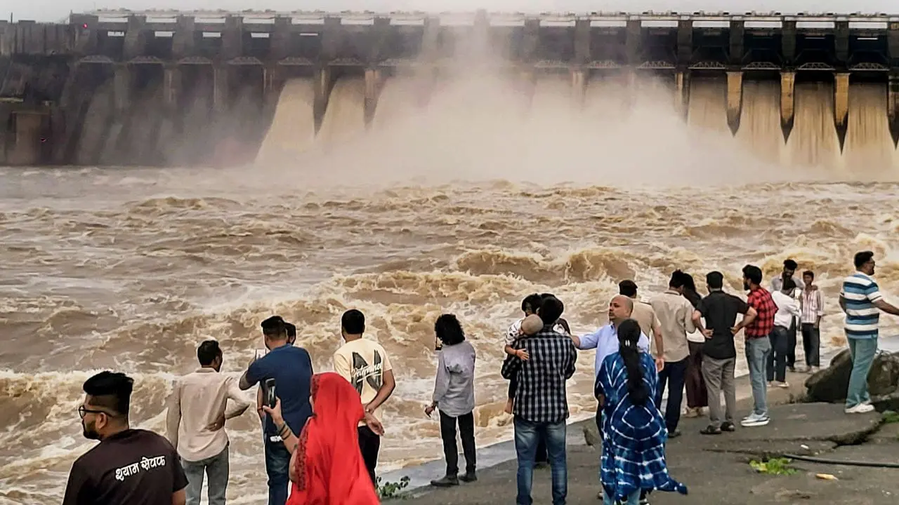 IN PHOTOS: Flood-like situation in Jabalpur after several Bargi Dam gates opened Flood-like situation emerged in parts of Jabalpur (MP) after several gates of the Bargi Dam were opened amid rising water levels in the Narmada river