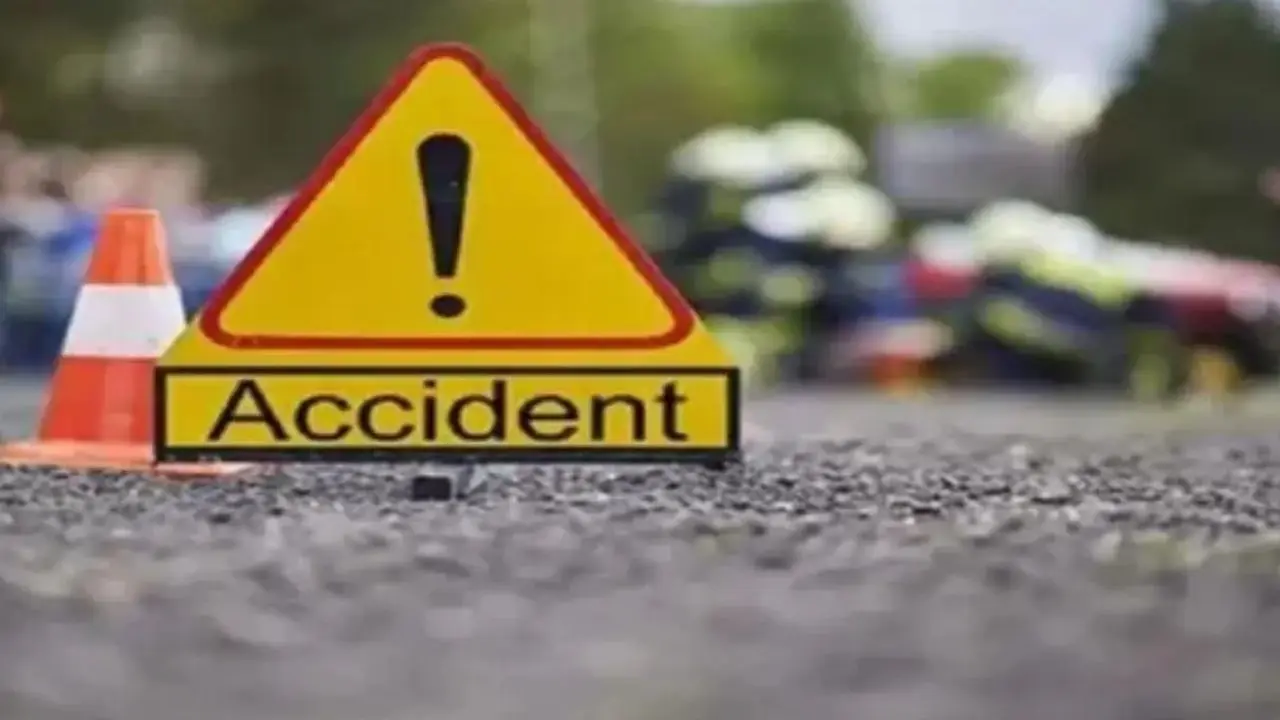 Six dead, 20 injured after private bus in Telangana rams into container truck