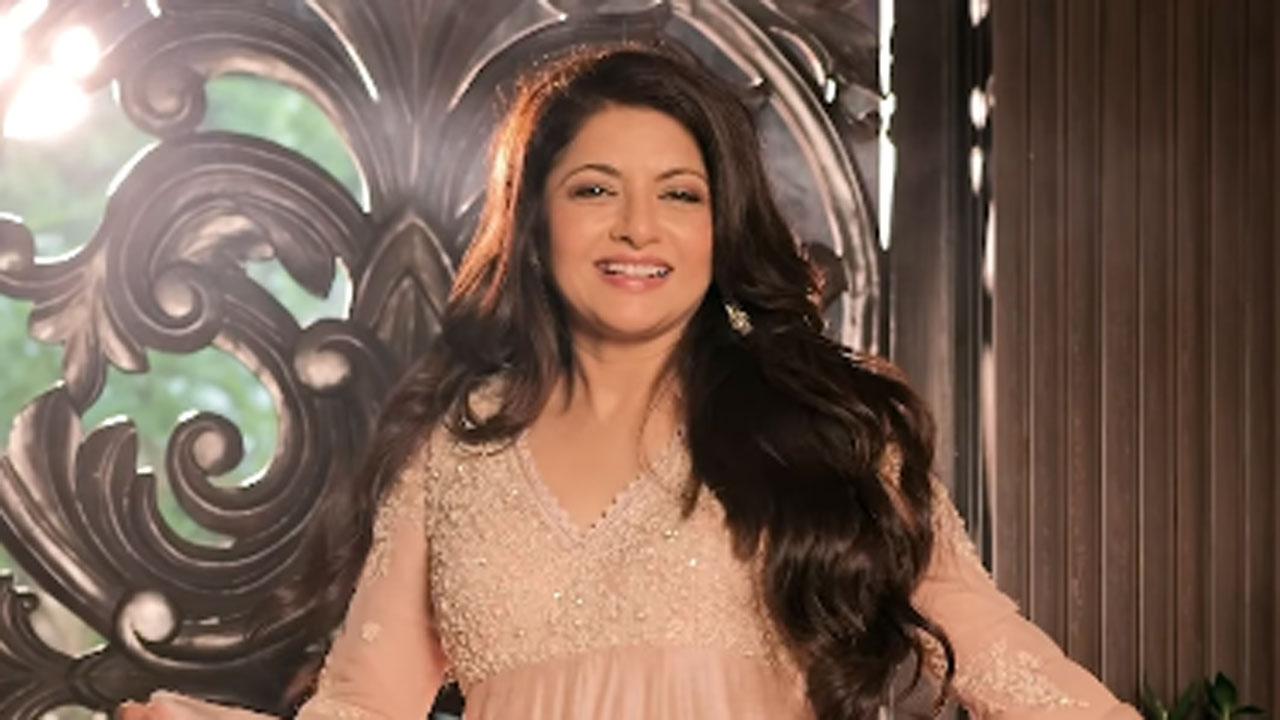 Bhagyashree revives '90s nostalgia with Lata classic Picture Courtesy/Bhagyashree's Instagram account