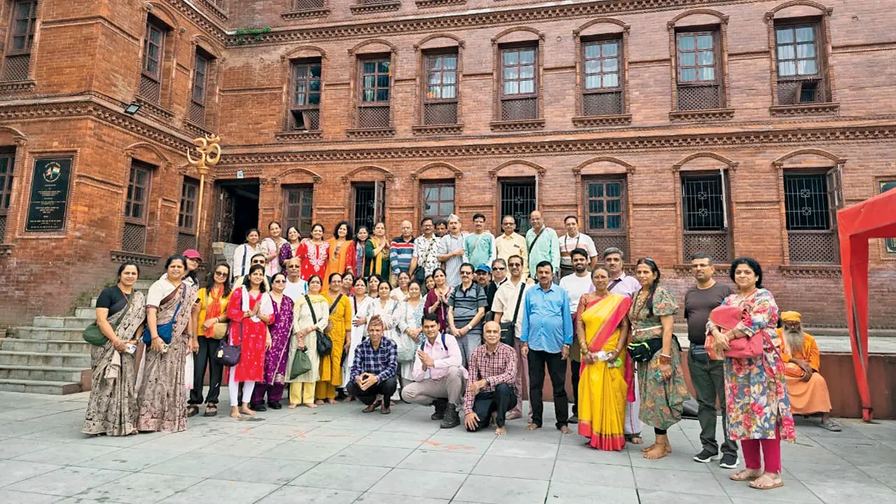 ‘Going two hours early saved our lives’: Mumbai Dahisar pilgrim recalls Nepal flood escape Bajrang Laxman Parab (centre right in green shirt) along with the group. PIC/BY SPECIAL ARRANGEMENT