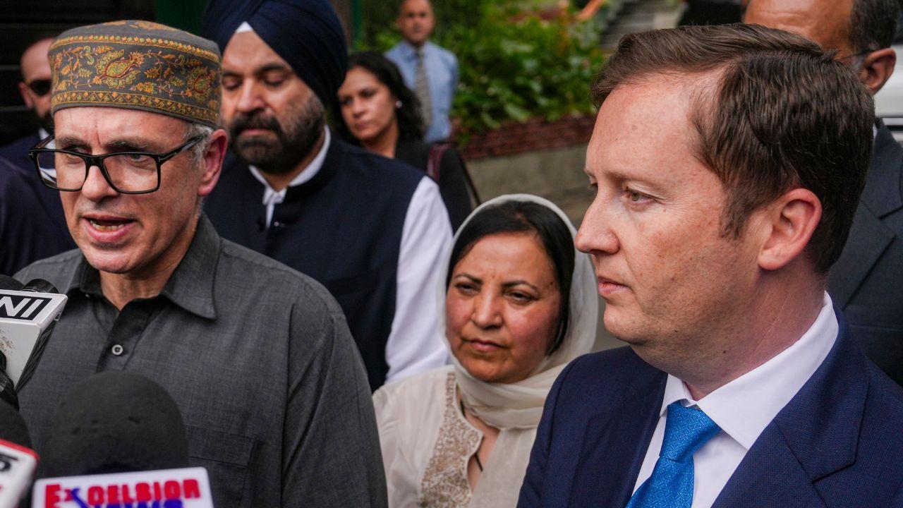 Abdullah said he discussed Jammu and Kashmir's current situation with the US envoy Abdullah said he discussed Jammu and Kashmir's current situation with the US envoy