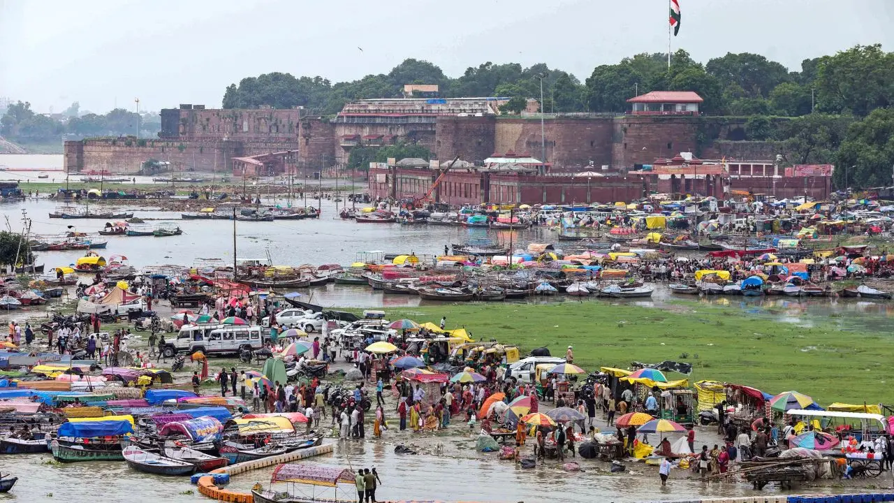 IN PHOTOS: Flooding in Prayagraj prompts HC to take suo motu cognisance On Tuesday, continuous rainfall led to severe waterlogging across the city, causing difficulties for judges travelling to the court and delaying the start of proceedings. (Pics/ PTI)