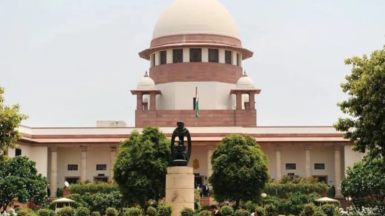 Supreme Court seeks response on plea to seize property of paper leak accused