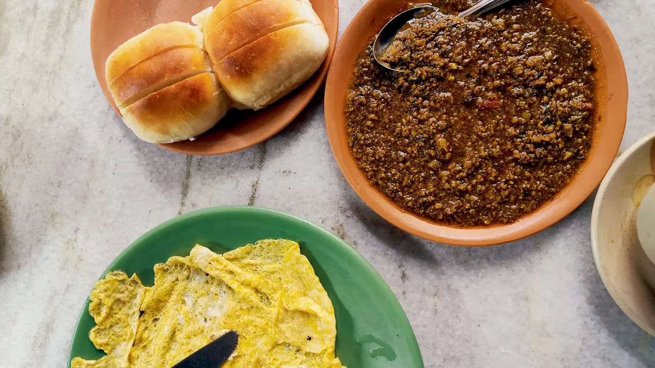 Enjoy delicious keema pav in Mumbai at these restaurants Representation pic