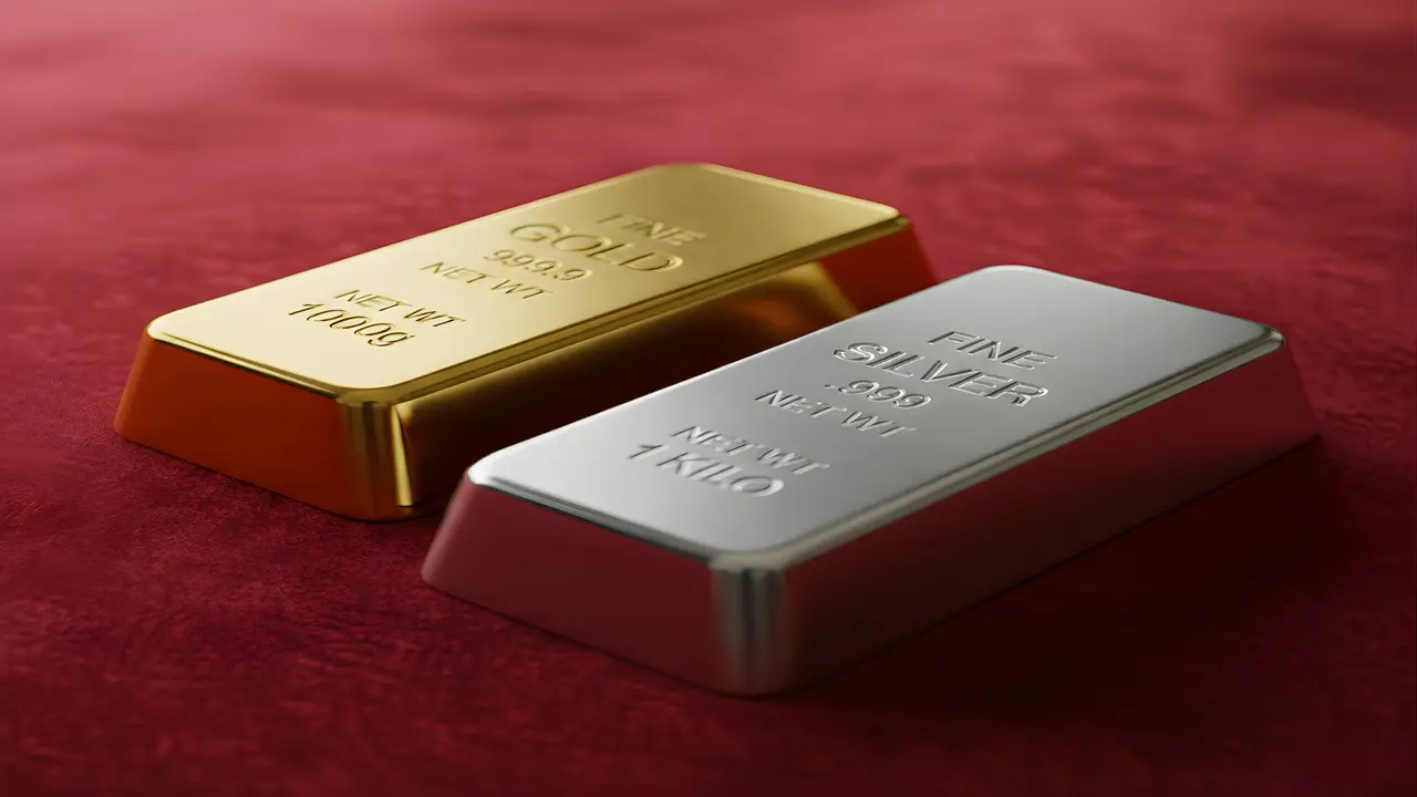 Gold, silver futures decline; gold at Rs 1.54 lakh per 10gm Representational Image. File pic.