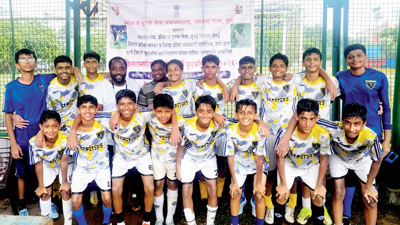 St Peter’s school clinch U-15 DSO Subroto Cup title St Peter’s players after winning the U-15 DSO Subroto Cup title