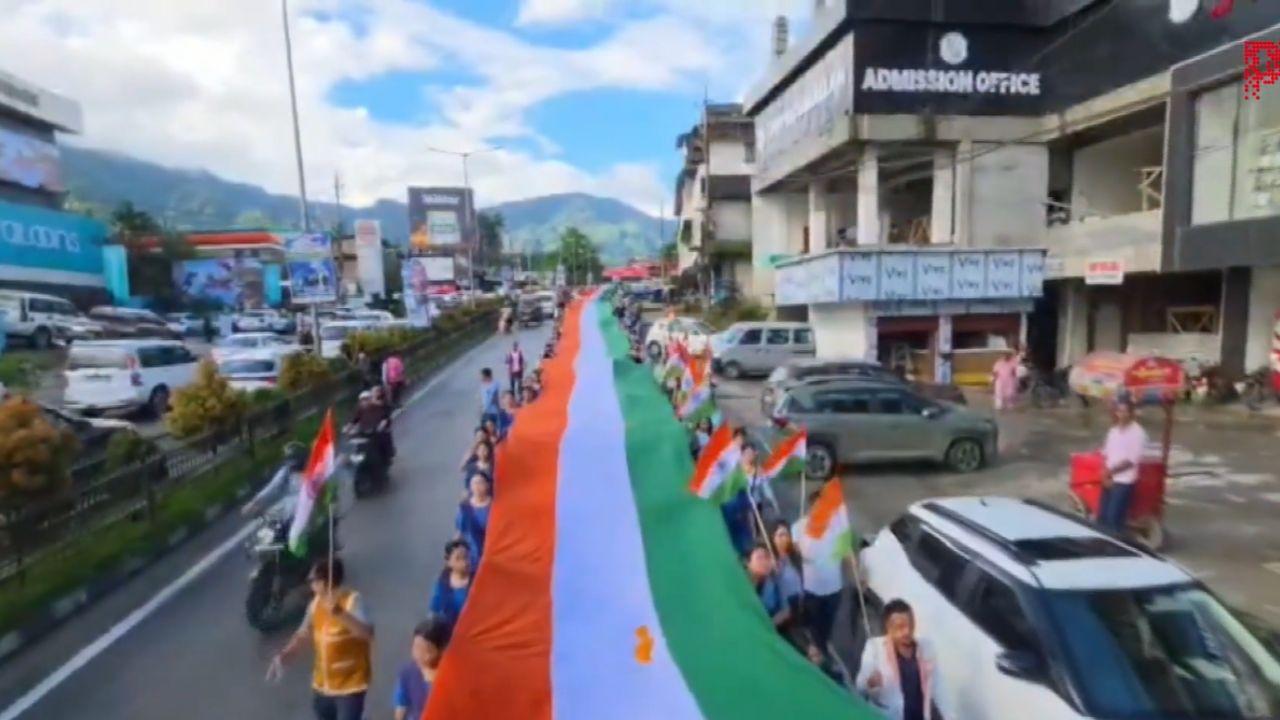 In Itanagar, Arunachal Pradesh CM Pema Khandu led the Tiranga Yatra with schoolchildren and members of the business community and NGOs