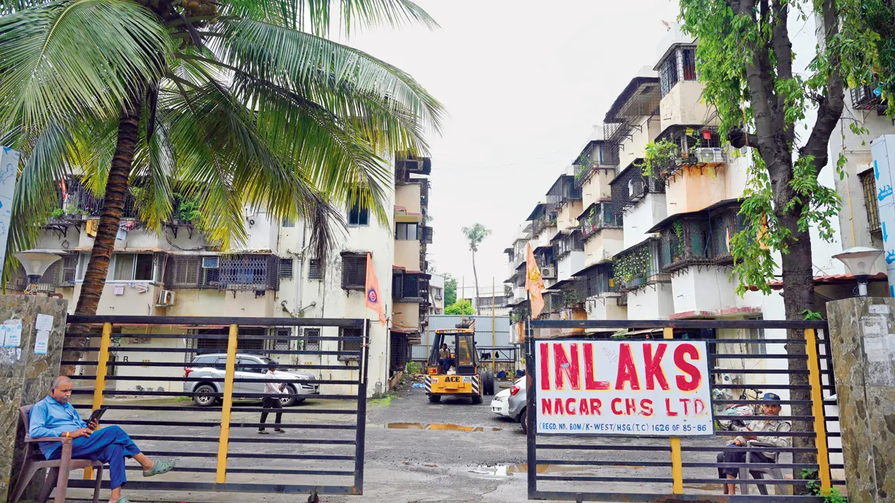 The Bombay dream goes in for redevelopment Recent 2026 listings around Yari Road and Inlaks show 1-BHKs can be rented for Rs 53,000, with rent going up to Rs 1 lakh for a 2-BHK home. PICS/NIMESH DAVE