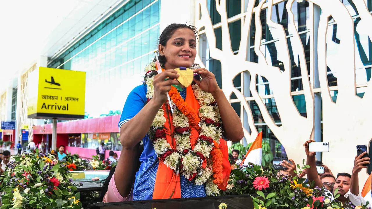 In Photos: CWG gold medallist Asmita Dey receives grand welcome in Tripura Asmita Dey (Pic: PTI)
