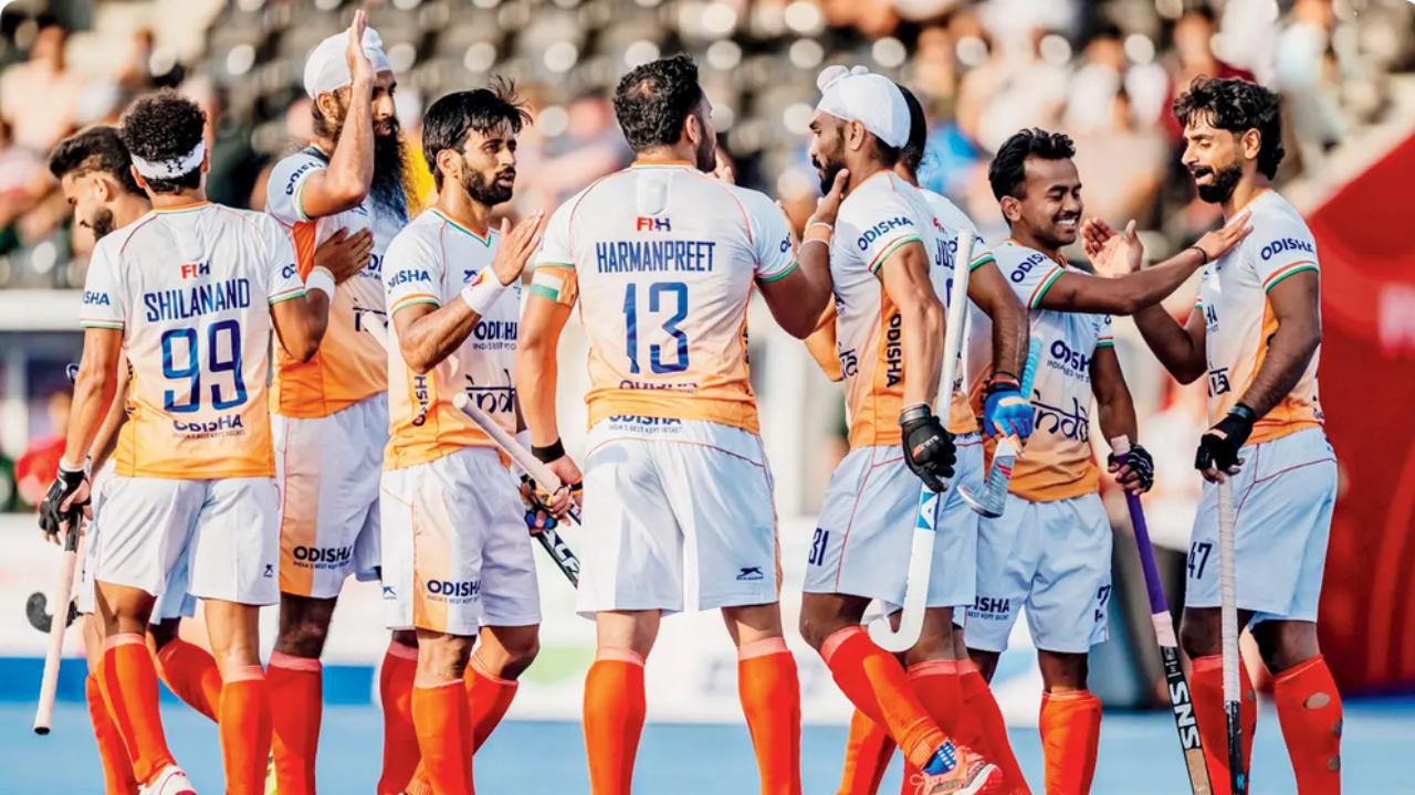 Hockey: Where to watch, squads, all things you need to know about IND vs PAK Indian hockey team's players celebrate a goal during an international match (Pic: File Pic)
