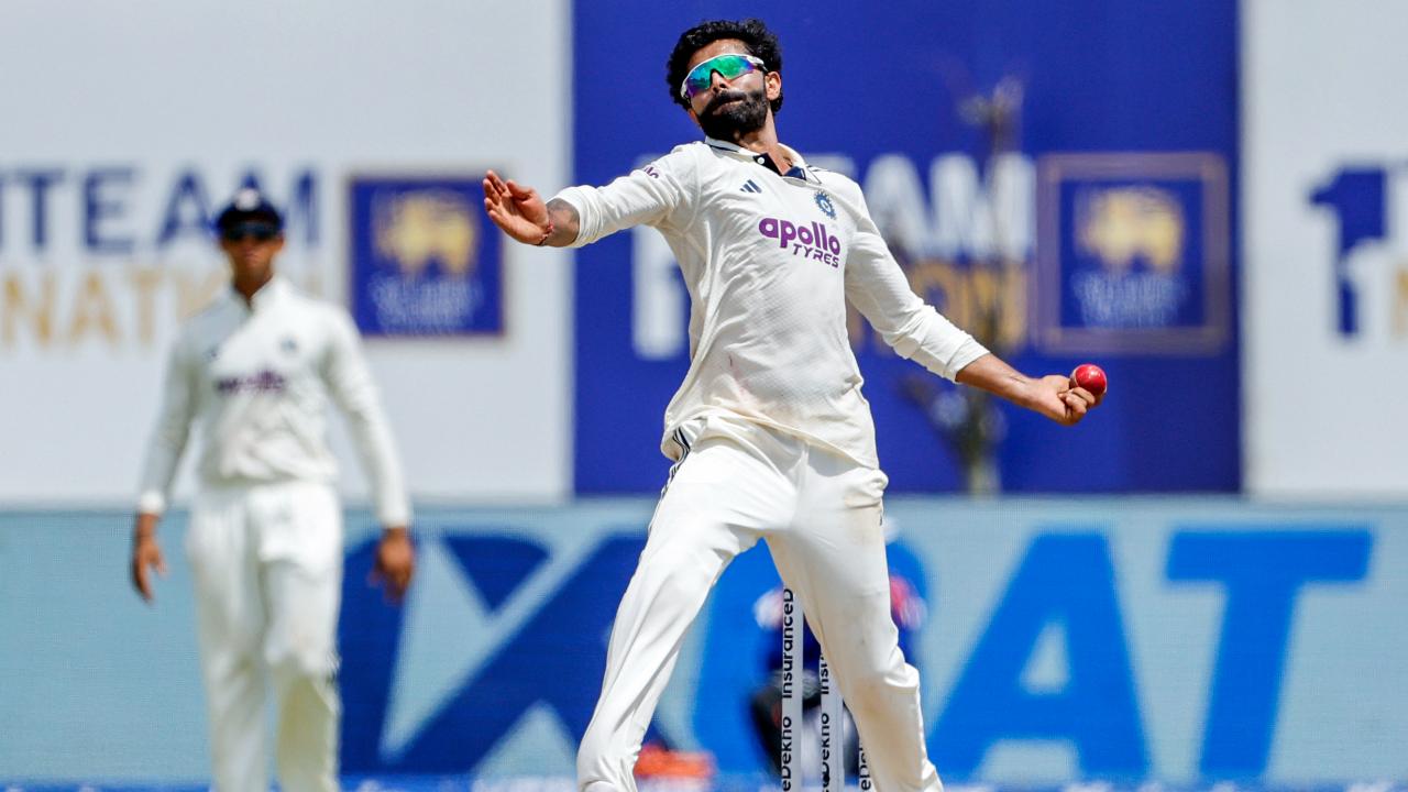 Among left-arm spinners, Jadeja now sits third for Test wickets behind Sri Lanka's Rangana Herath (433) and New Zealand's Daniel Vettori (362) Among left-arm spinners, Jadeja now sits third for Test wickets behind Sri Lanka's Rangana Herath (433) and New Zealand's Daniel Vettori (362)