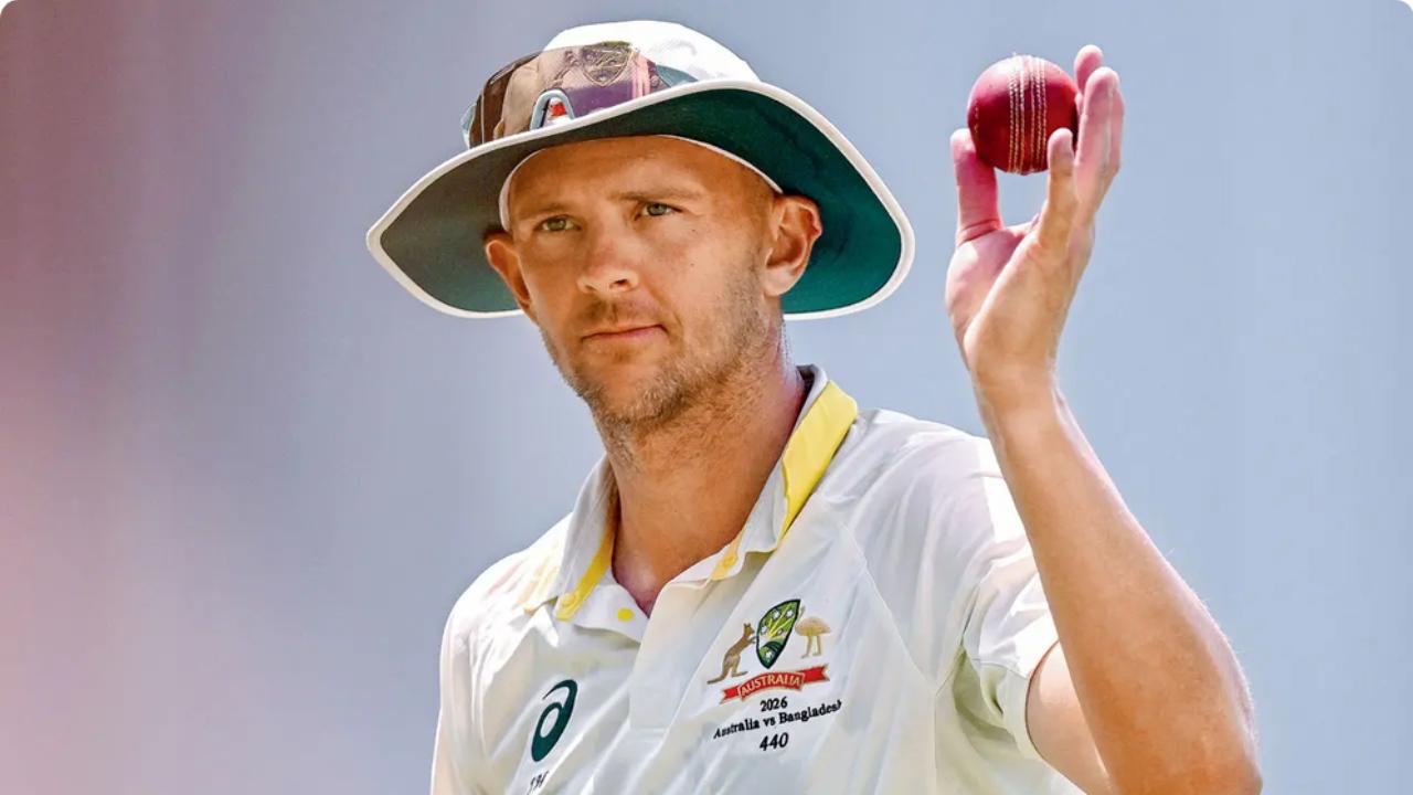 With this, he became the ninth Australian bowler to take 300 Test wickets (Pic: File Pic)
