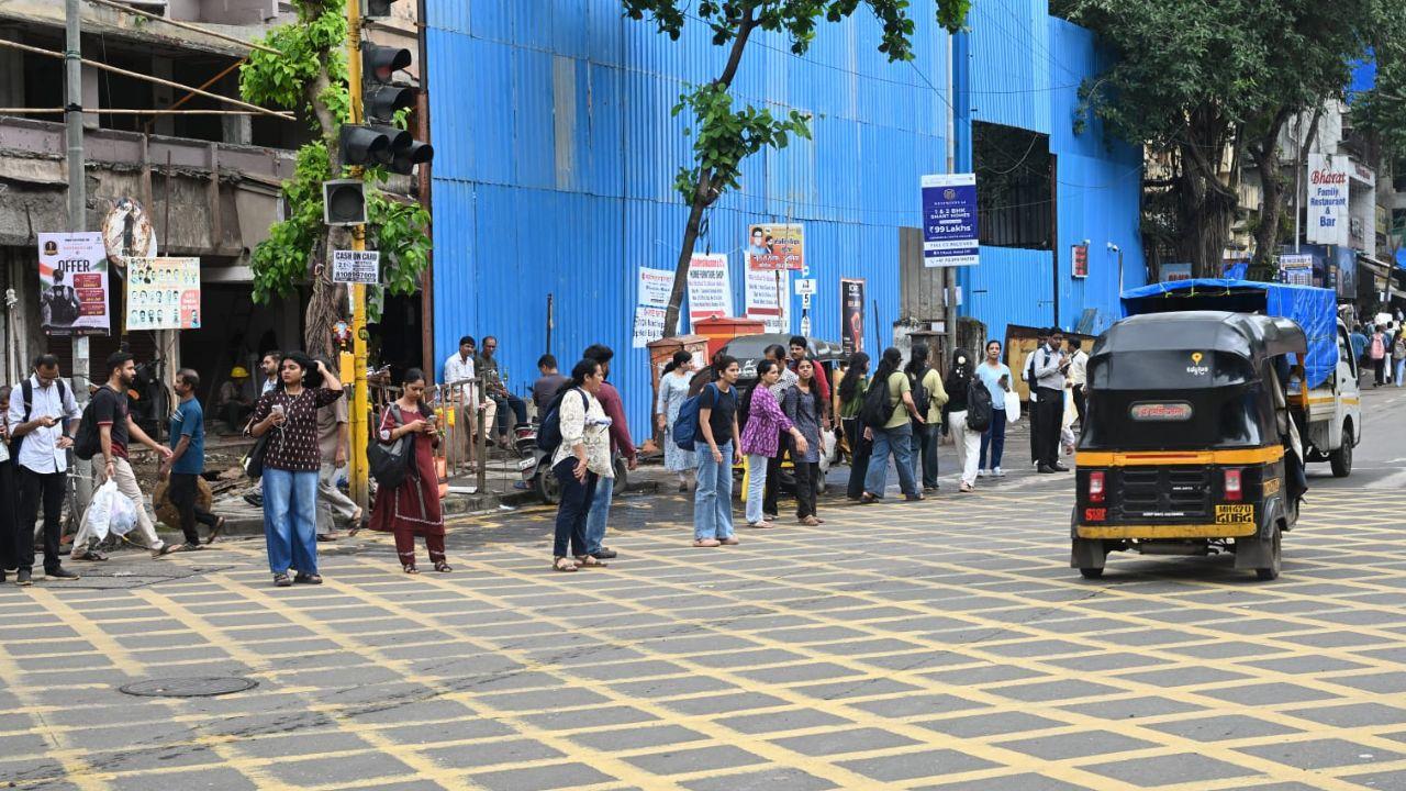 Mumbai's suburban railway network carries millions of passengers, but many commuters still rely on autorickshaws, taxis, buses and other modes of transport to cover the distance between stations and their final destinations