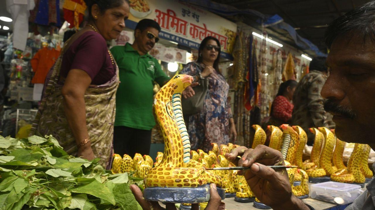Nag Panchami is traditionally observed on the fifth day of the bright half of the Hindu month of Shravan Nag Panchami is traditionally observed on the fifth day of the bright half of the Hindu month of Shravan