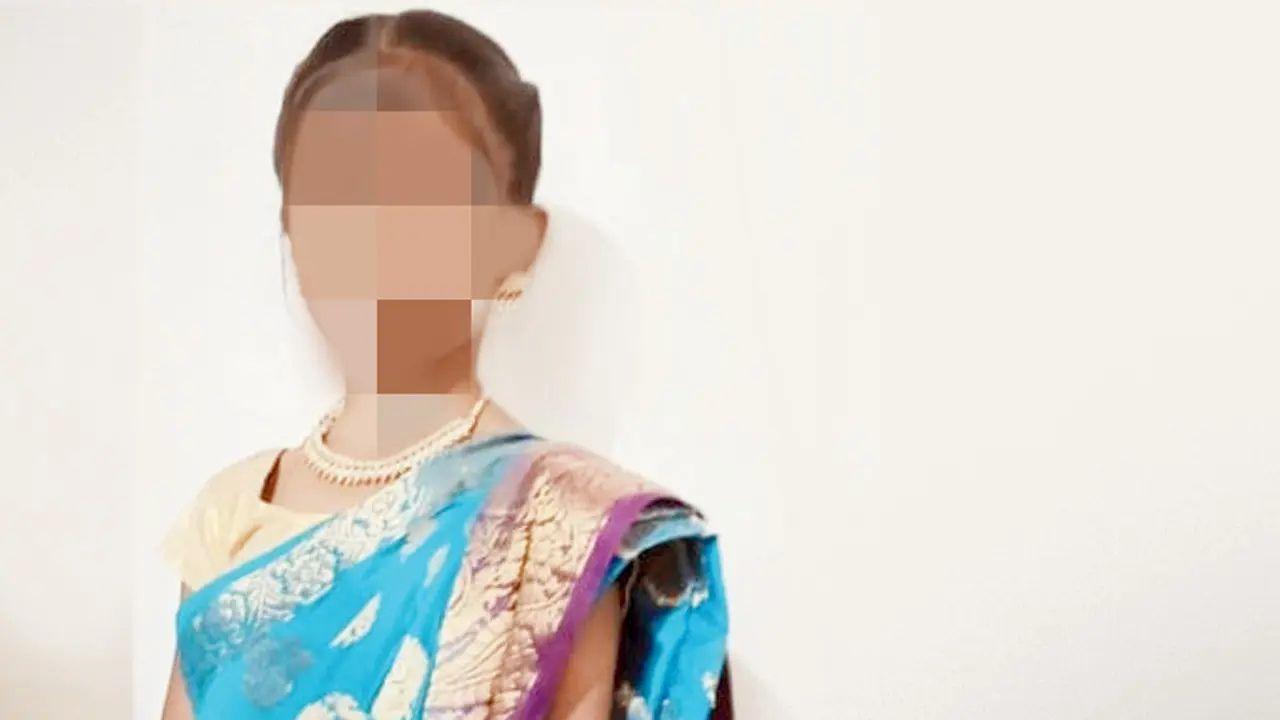 Shravani Akshay Mandal. The eight-year-old girl from Palghar who got bitten by an indian spectacled cobra.