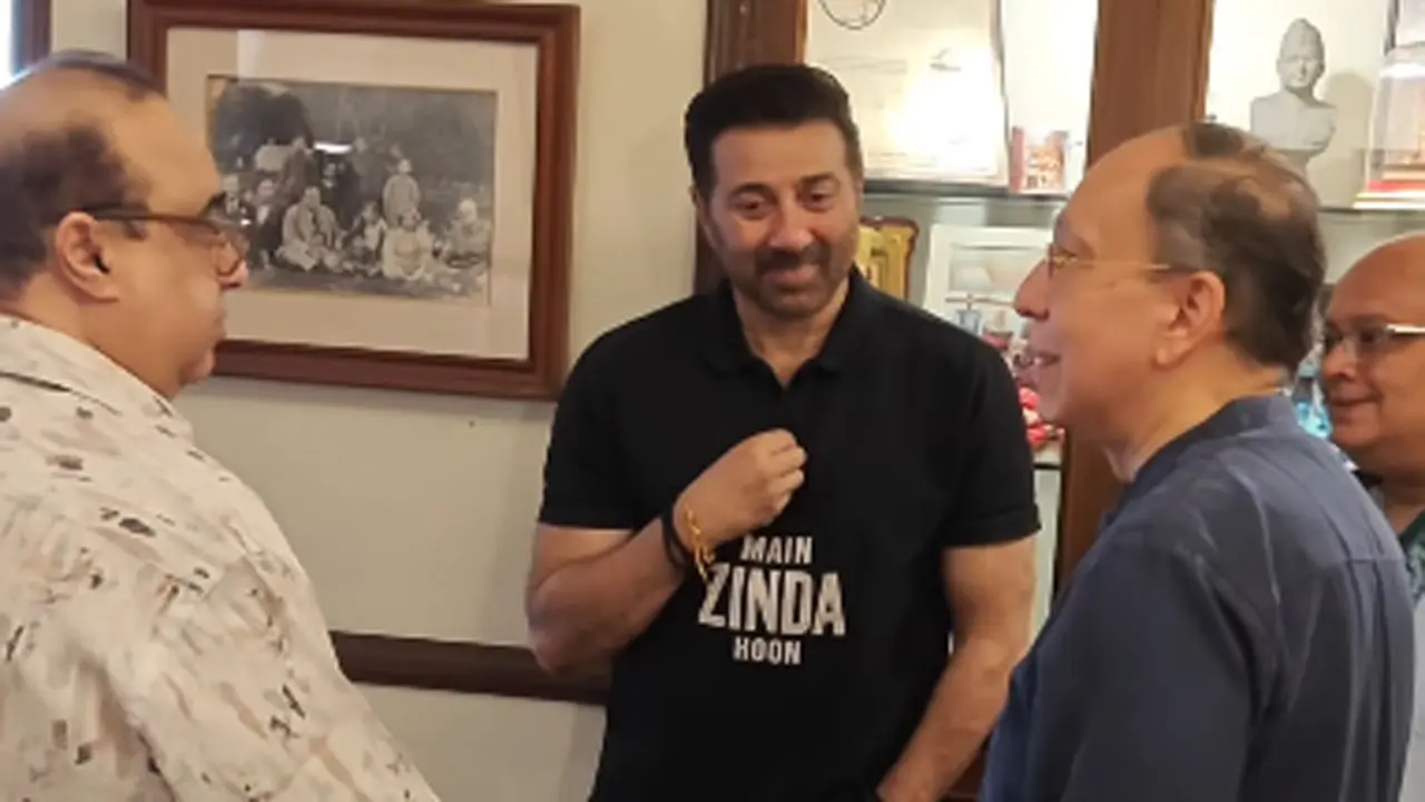 Sunny Deol’s Batwara 1947 connects with history as actor meets Netaji’s grandnephew