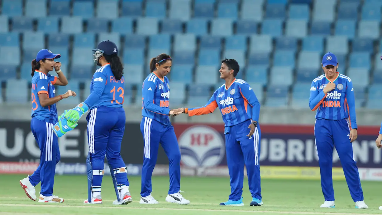 Team India`s players celebrate a wicket during the Women`s T20 Asia Cup 2026 (Pic: X/@BCCIWomen)
