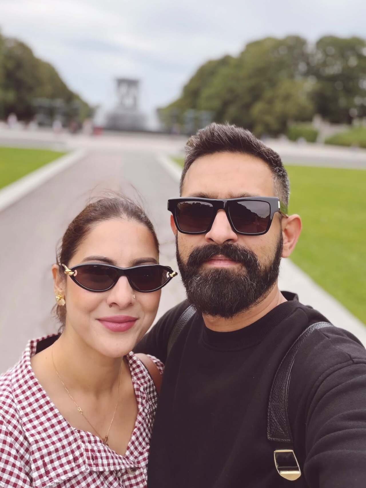 Parents catching up on warm moments: Vikrant Massey and Sheetal Kumar share a picture amid all happy moments with their baby boy as the steal few minutes together Parents catching up on warm moments: Vikrant Massey and Sheetal Kumar share a picture amid all happy moments with their baby boy as the steal few minutes together