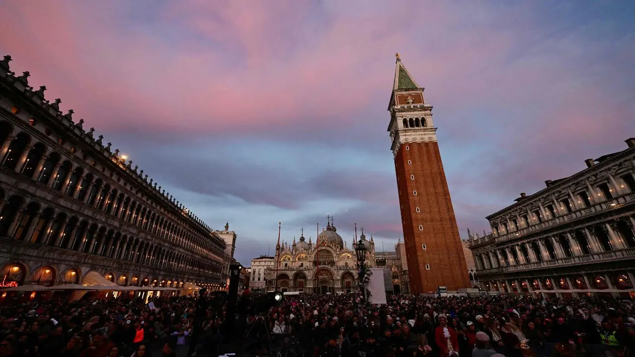 IN PHOTOS: Masks, floats and festivities kick off Venice Carnival 2026 