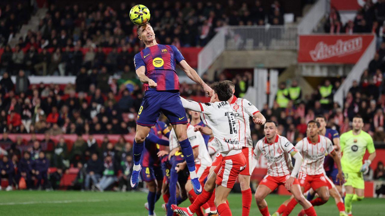 Barcelona's lead lasted only three minutes. Joel Roca drove a low cross into the area and Lemar was left with space to finish after Barcelona failed to clear